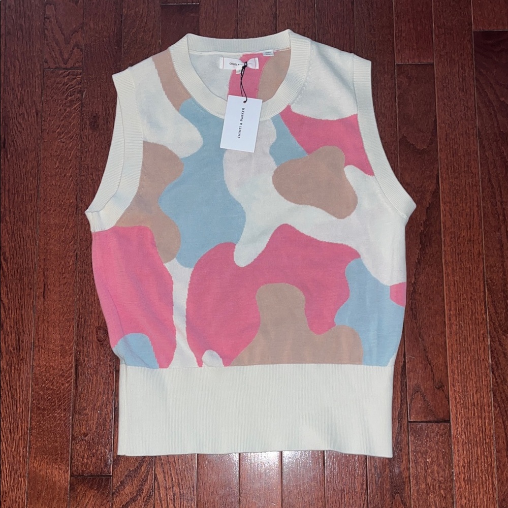 Chinti and Parker Camouflage Print Knitted Cotton Vest
